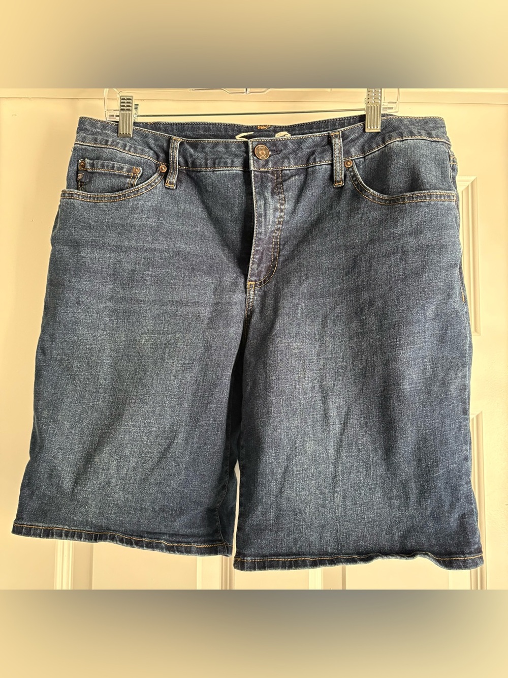 Seven7 Jeans Women’s Blue Denim Relaxed Shorts